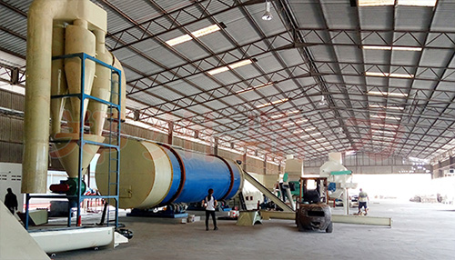 �R������ľм����������a���F(xi��n)��